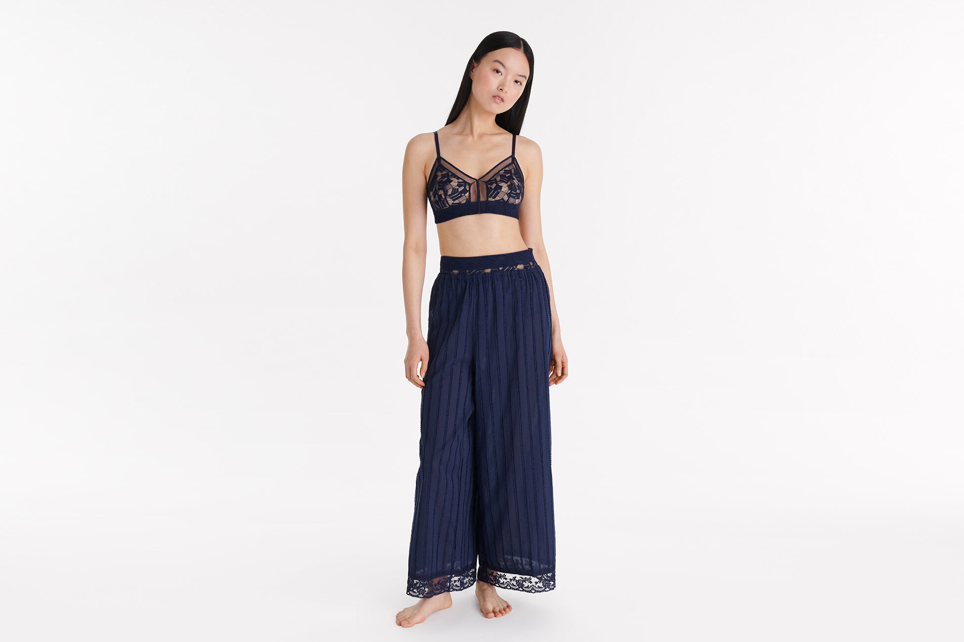 Coton Large trousers standard view �