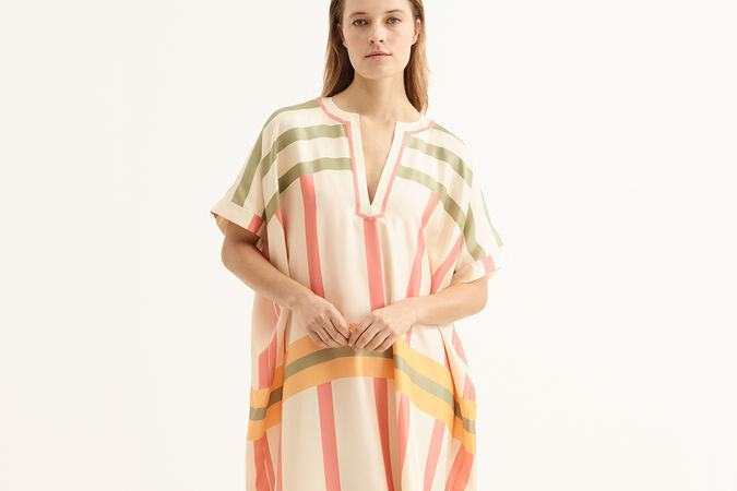 Ice Kaftan standard view 1