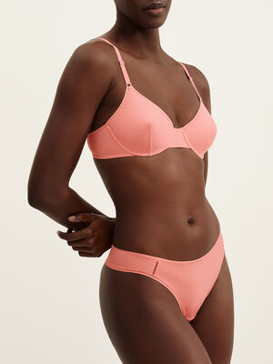 Mika soyeuse Tanga standard view 1