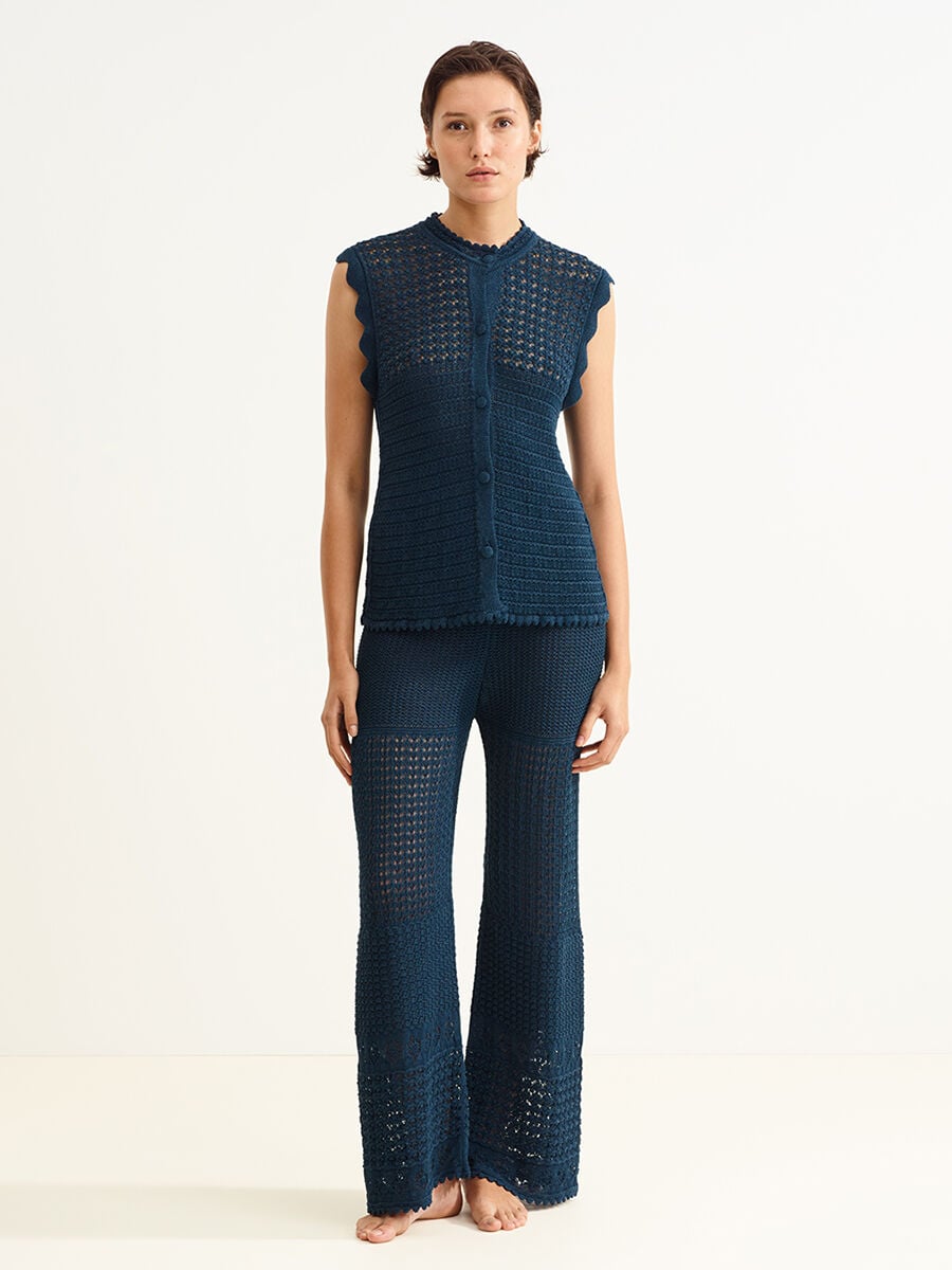 Embl&egrave;me Trousers standard view 1 out of 5