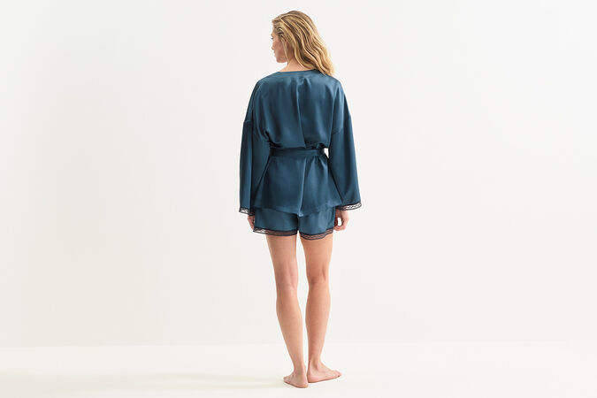 Ondine Kimono standard view 2