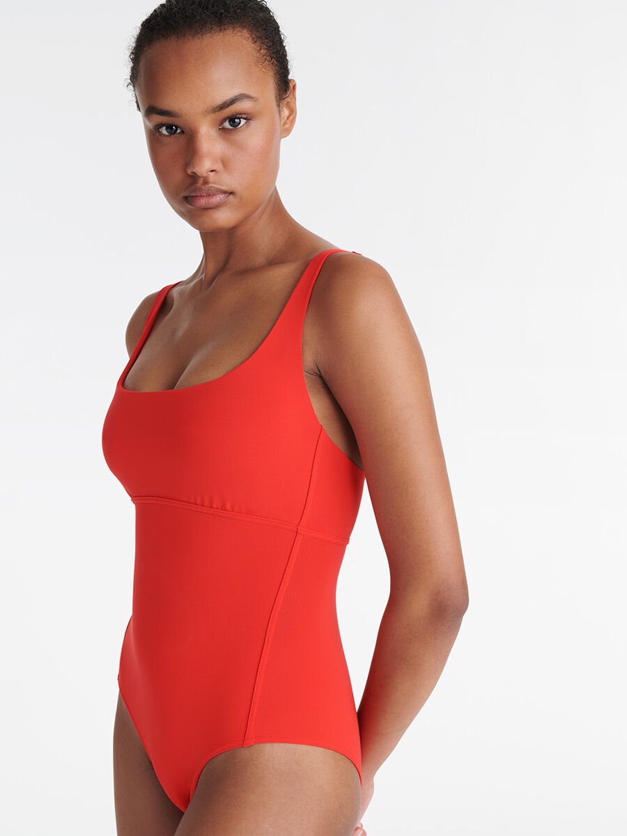 Arnaque Tank one-piece standard view NaN
