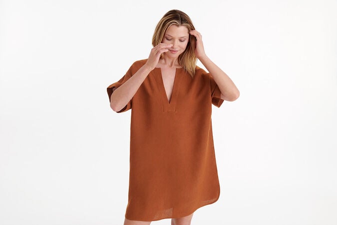 Favorite Vestido corto Vista est&aacute;ndar 3