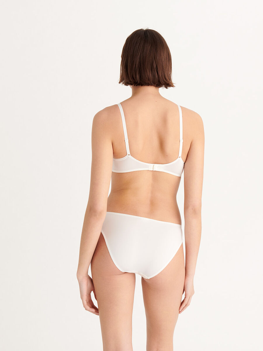 Lydia soyeuse Triangle bra standard view NaN