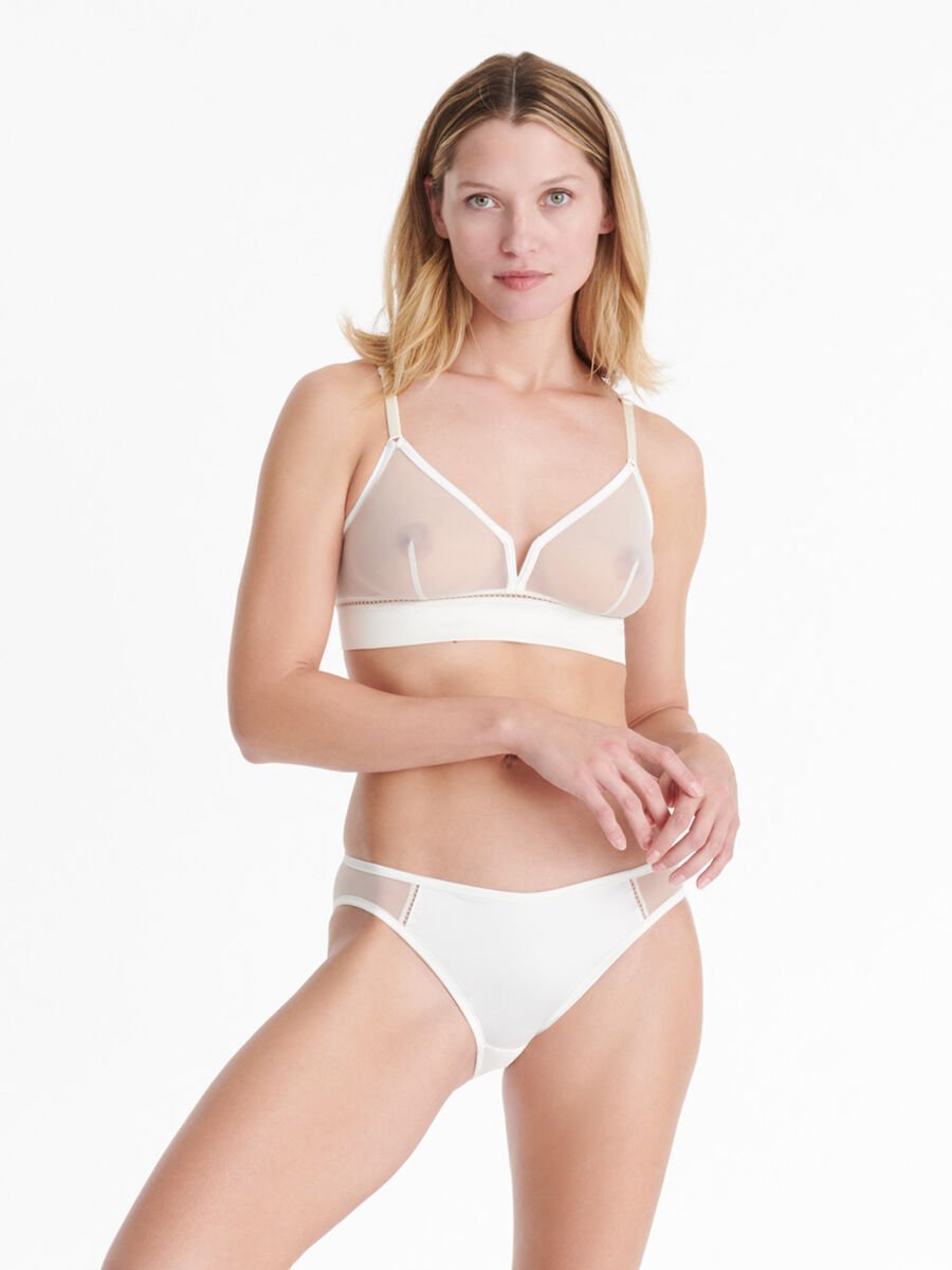 Singuli&egrave;re Triangle bra standard view NaN