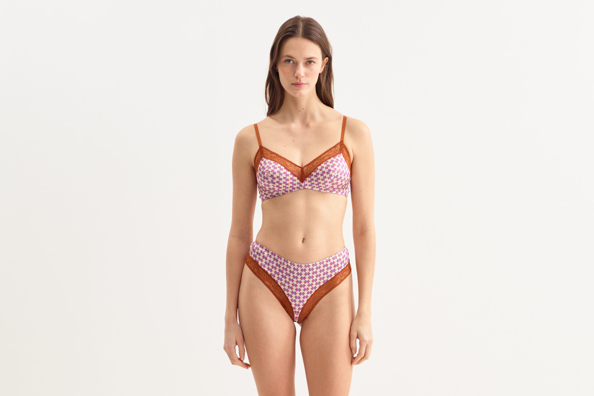 Indie Triangle bra standard view NaN