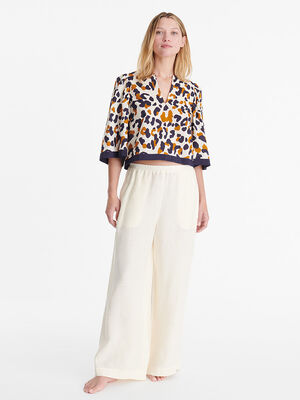 Select Large trousers standard view 2