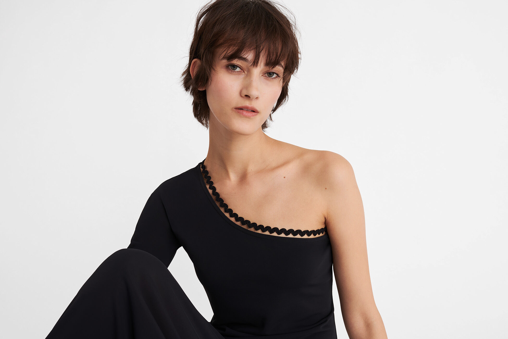 Play One-Shoulder langes Kleid Standardansicht NaN