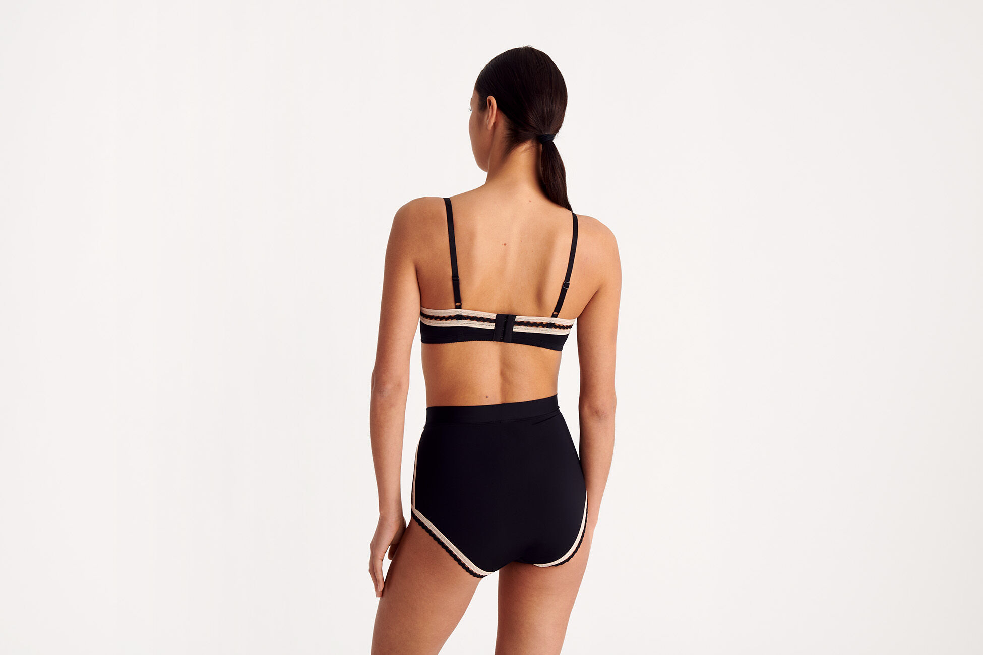Slalom Reggiseno a triangolo standard vista NaN