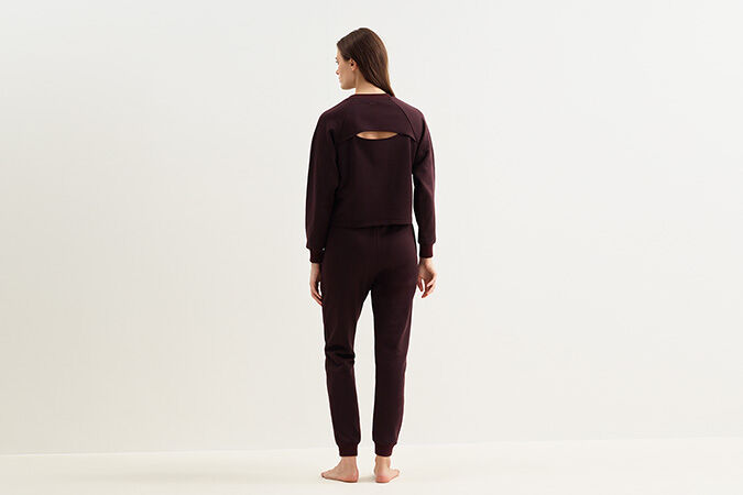 Ebony Sudadera Vista est&aacute;ndar 3 de 3