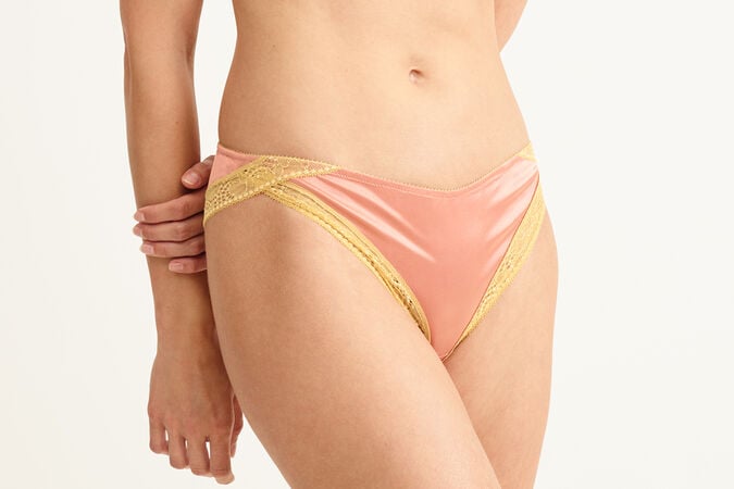 Sonate Tanga standard vista 1 su 3