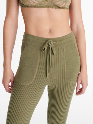 Moelleux Pantalón Vista estándar 1