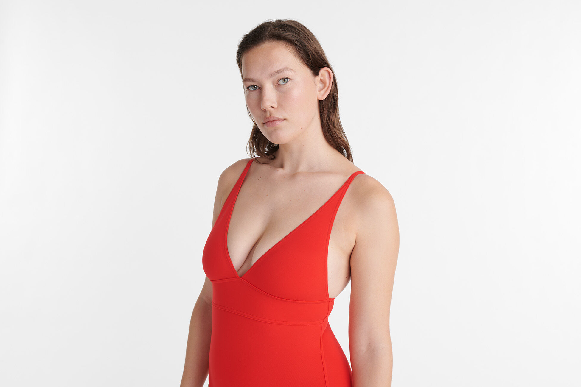 Larcin Triangle one-piece standard view NaN