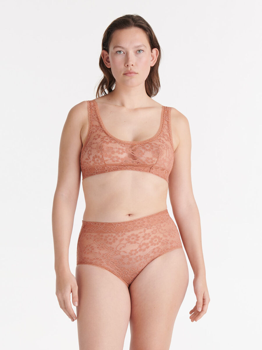 Parfum&eacute;e Brassiere standard vista NaN