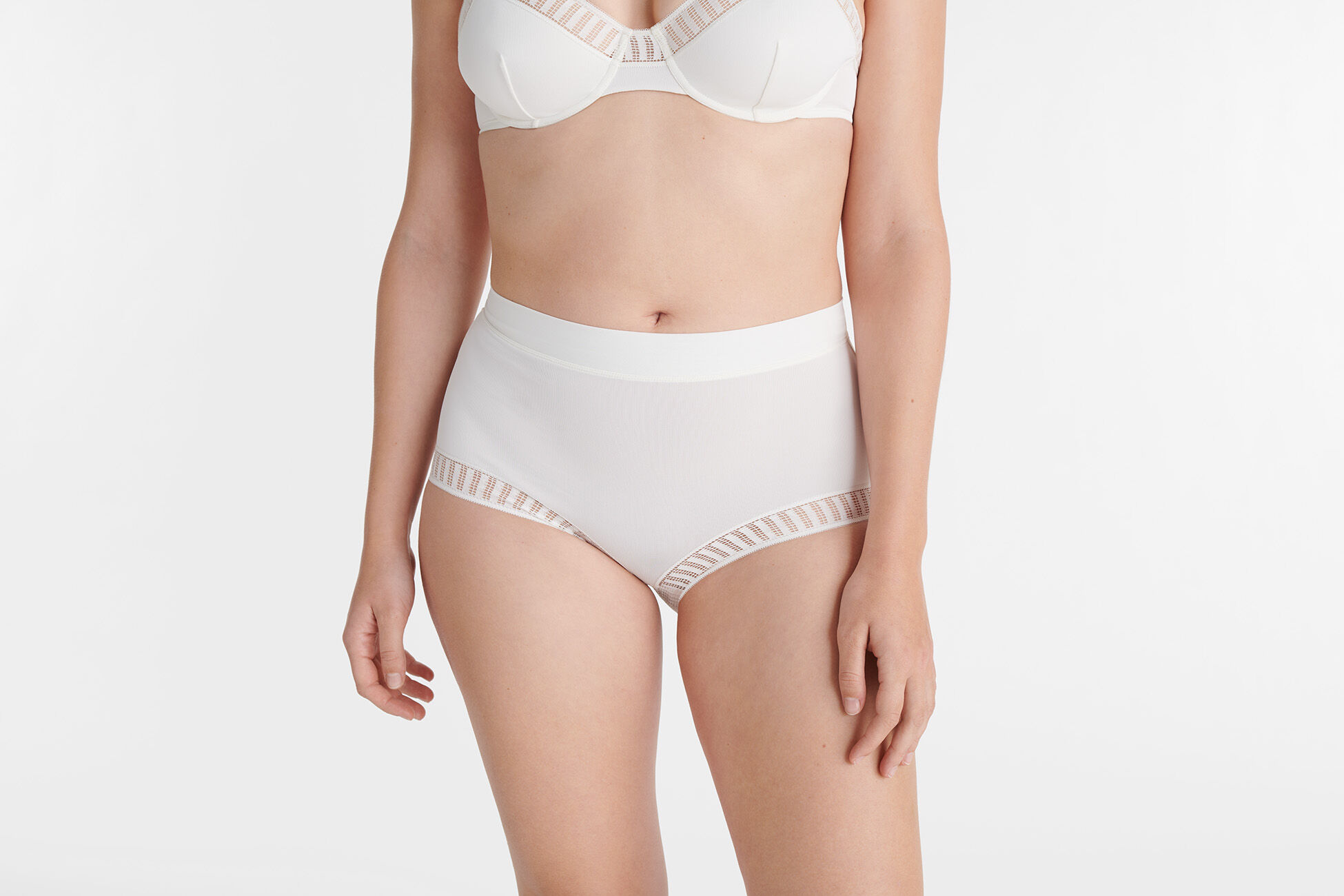 Solange graph High-waisted briefs standard view NaN