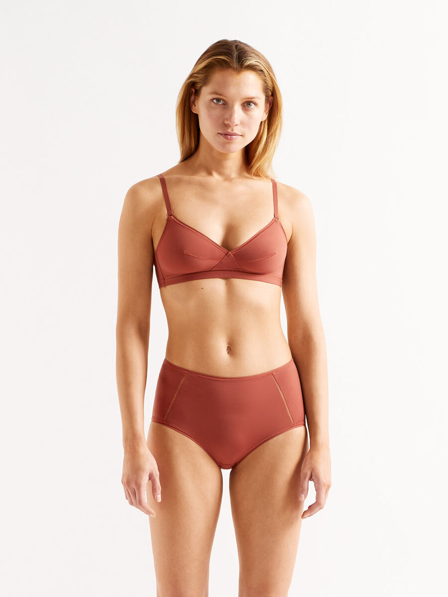 Lydia soyeuse Triangle bra standard view NaN