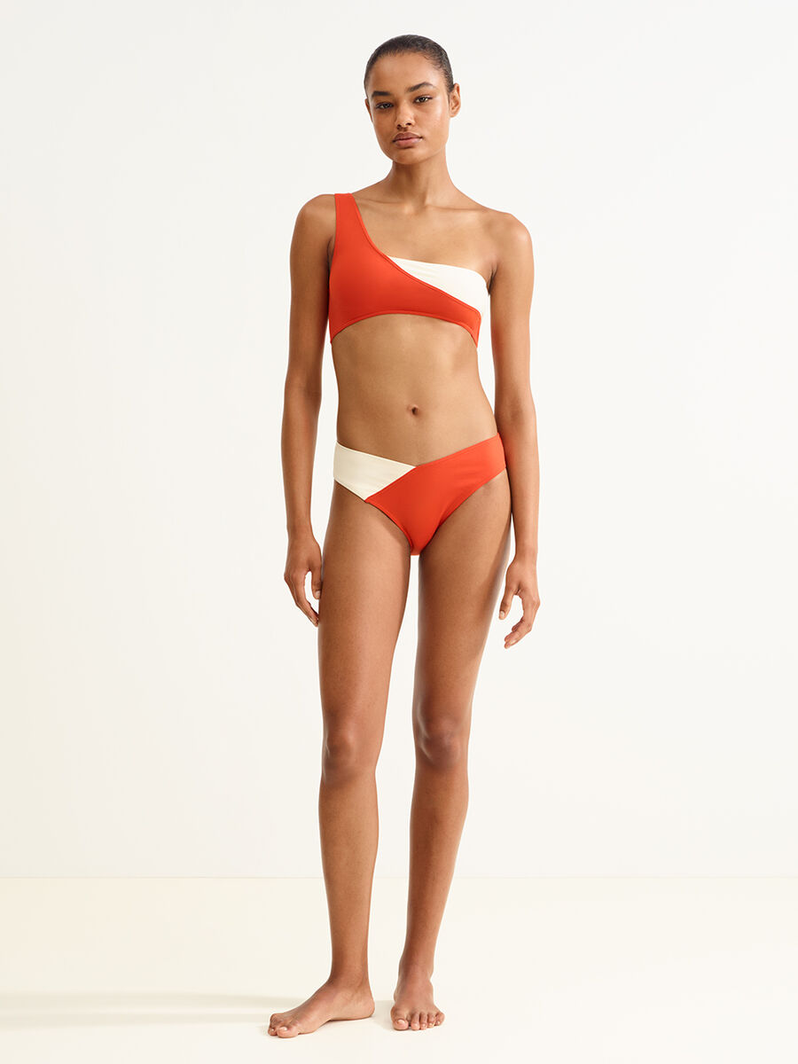 Dialogue High-cut briefs standard view NaN