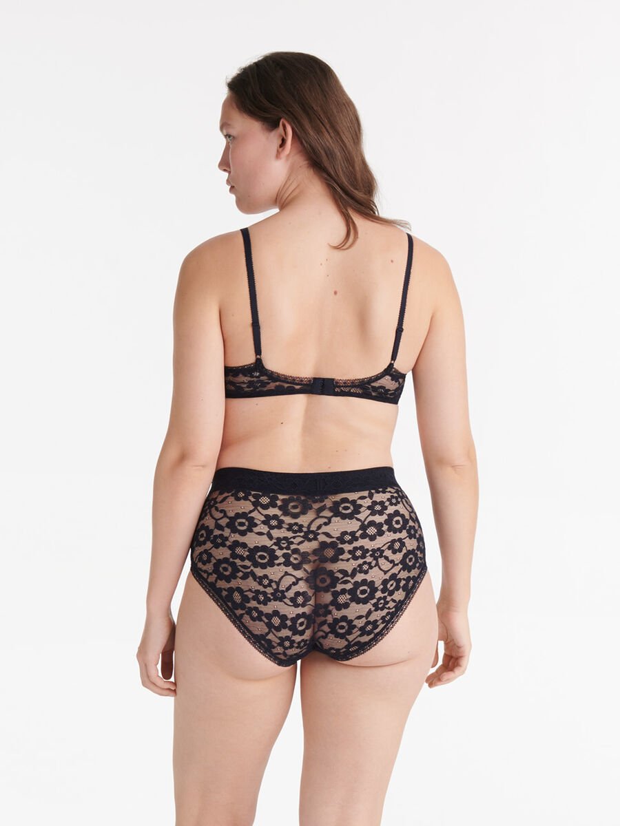 Joyeuse High-waisted briefs standard view �