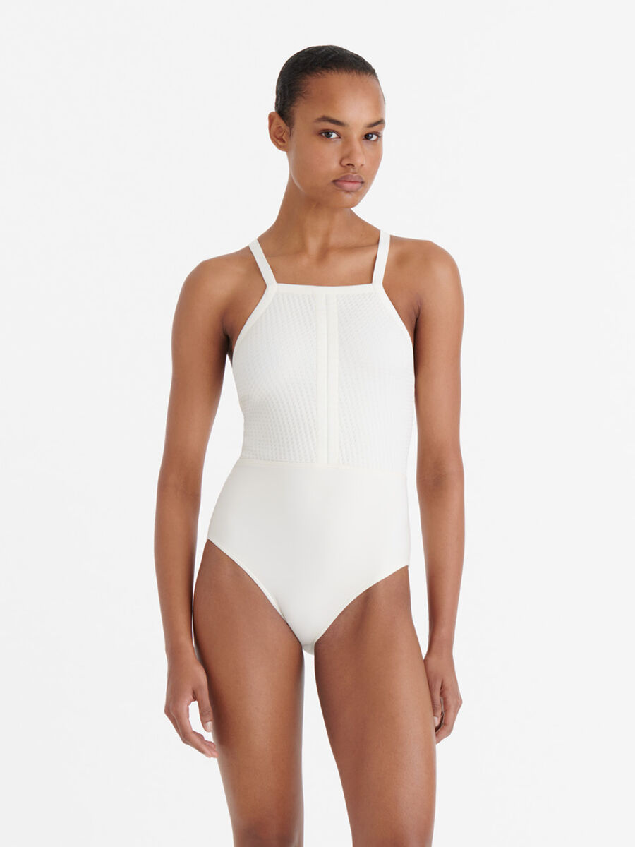 Inedit Sophisticated one-piece standard view �