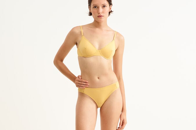 Mika soyeuse Tanga Vista est&aacute;ndar 3