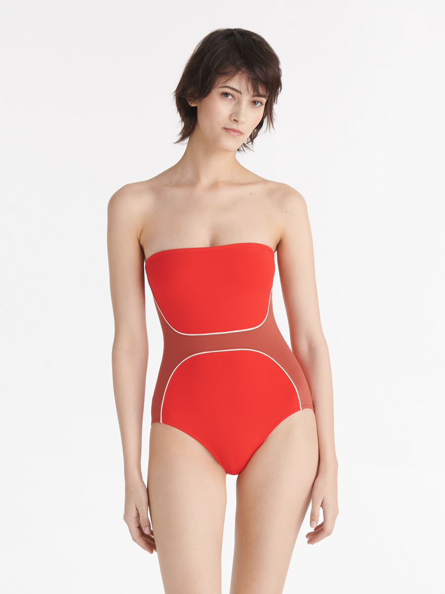 Championne Costume intero a bustino standard vista NaN