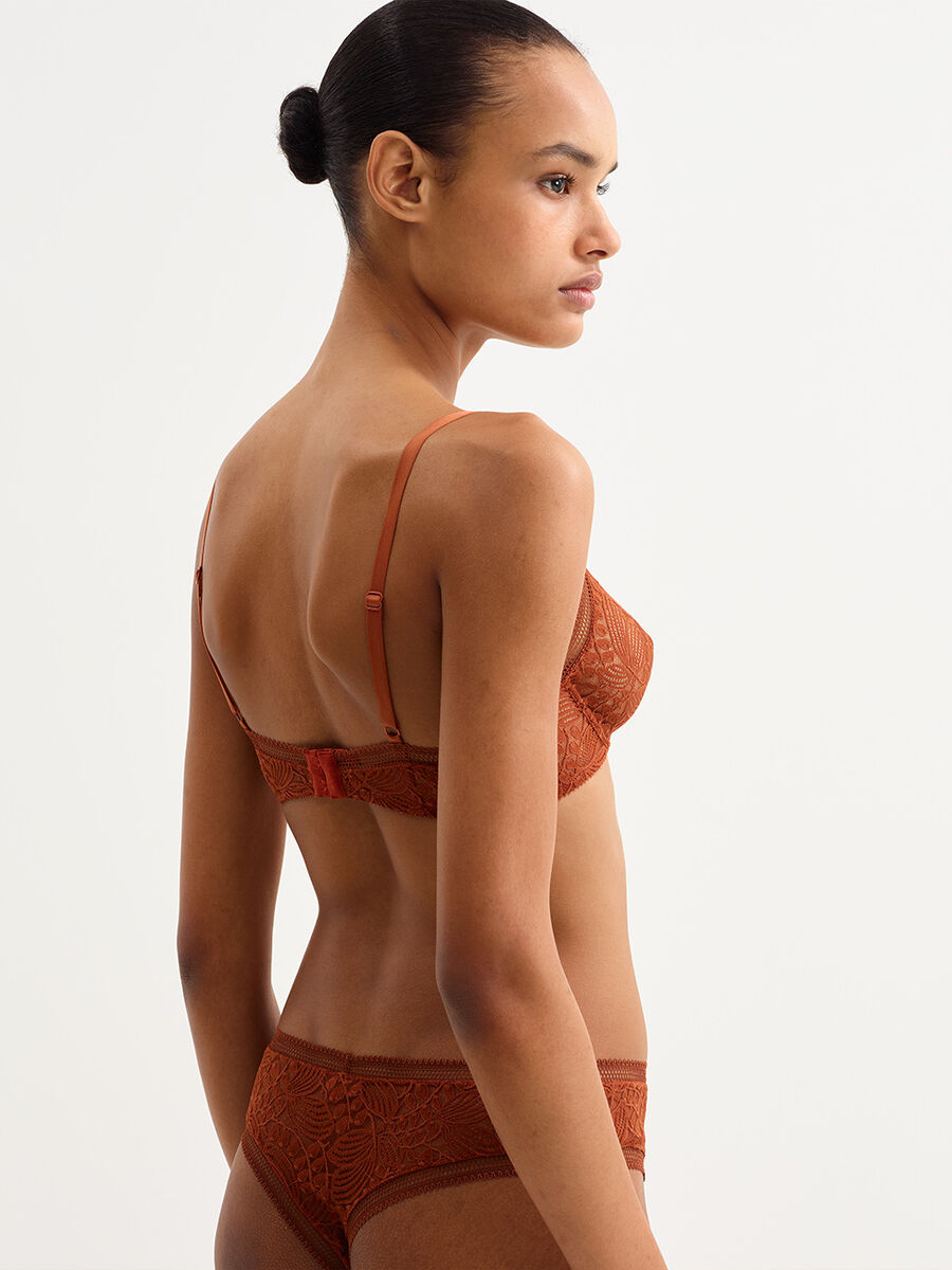 Acidul&eacute;e Tanga vue standard NaN