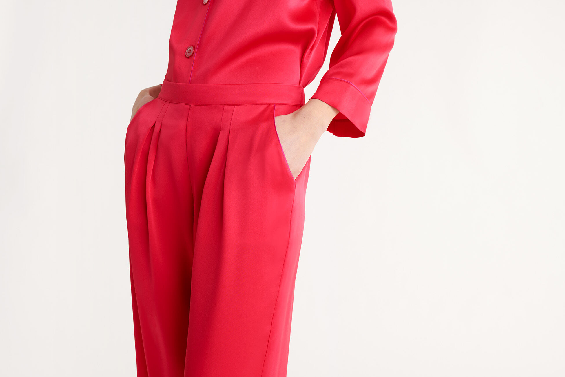 Mondain Pantalone standard vista NaN