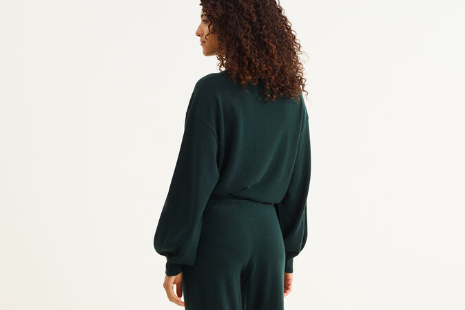 Famous Sweater standard view 2 out of 3
