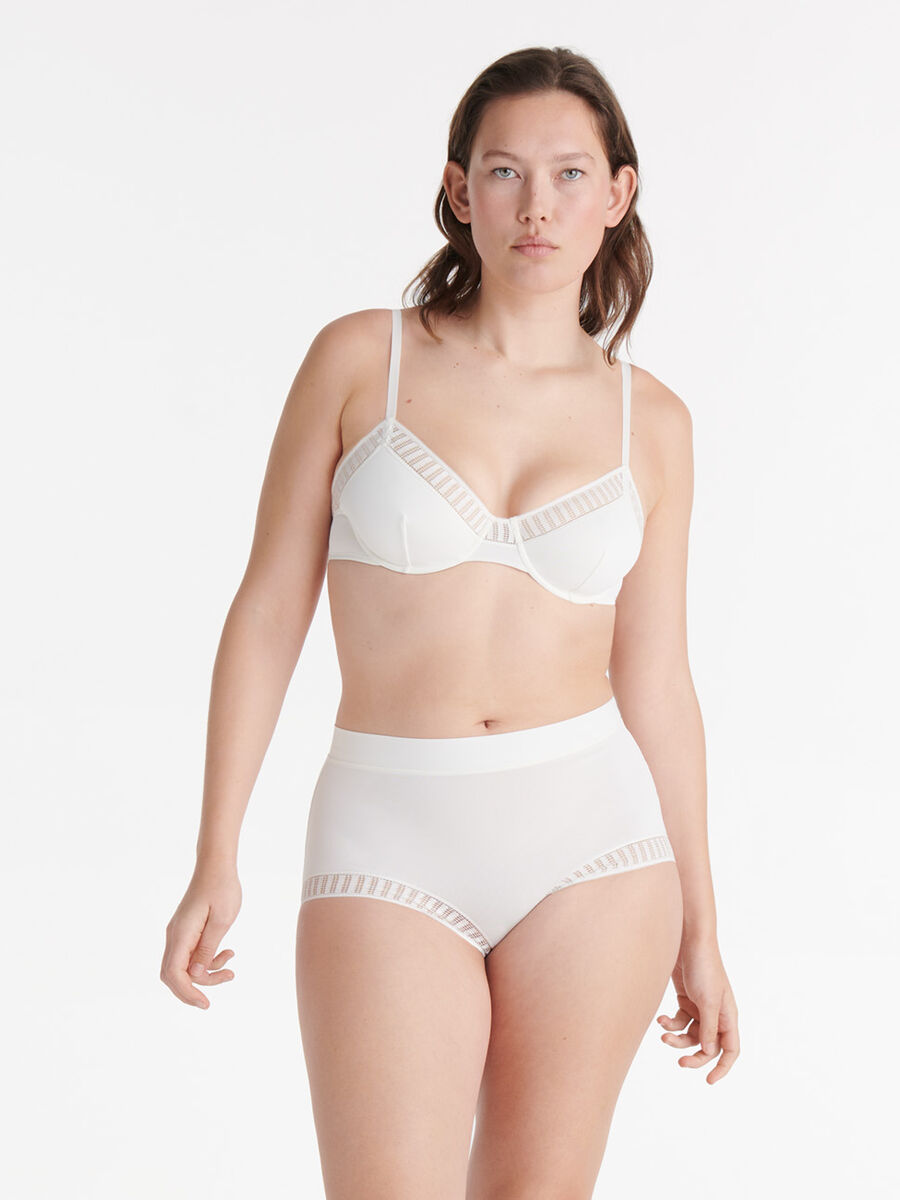Solange graphique High-waisted briefs standard view NaN