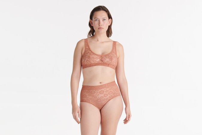Joyeuse High-waisted briefs standard view 2