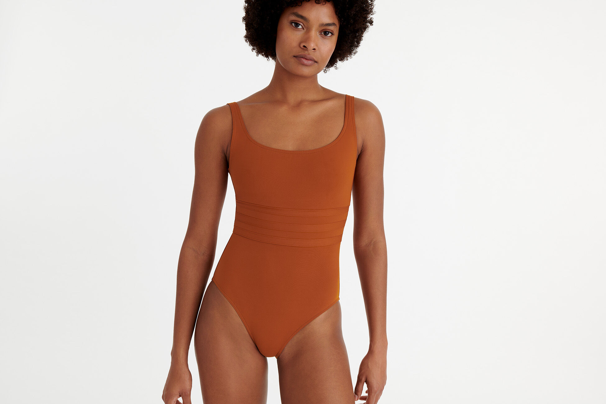 Asia Tank one-piece standard view �