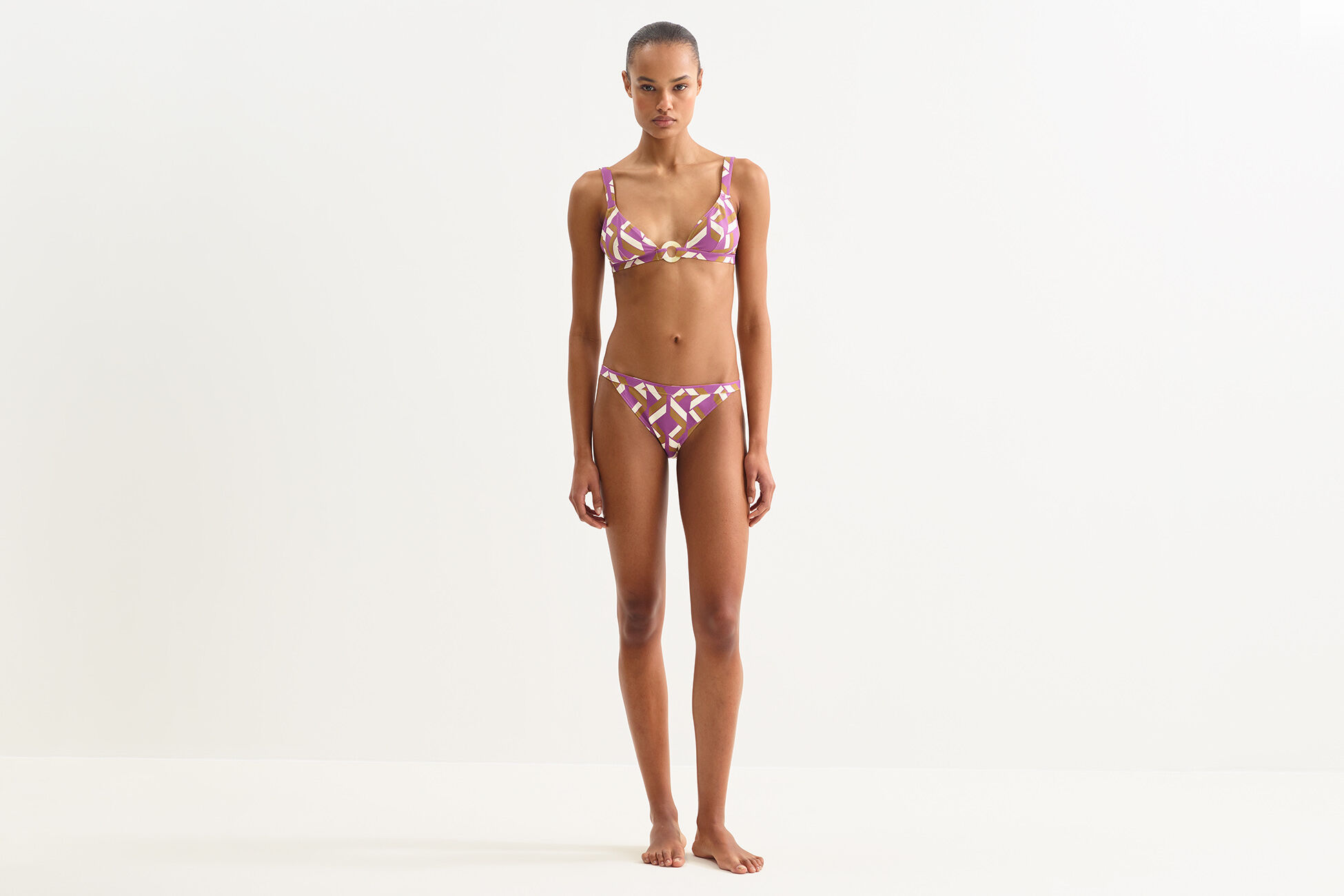 Must Reggiseno a triangolo con pince sul seno standard vista NaN