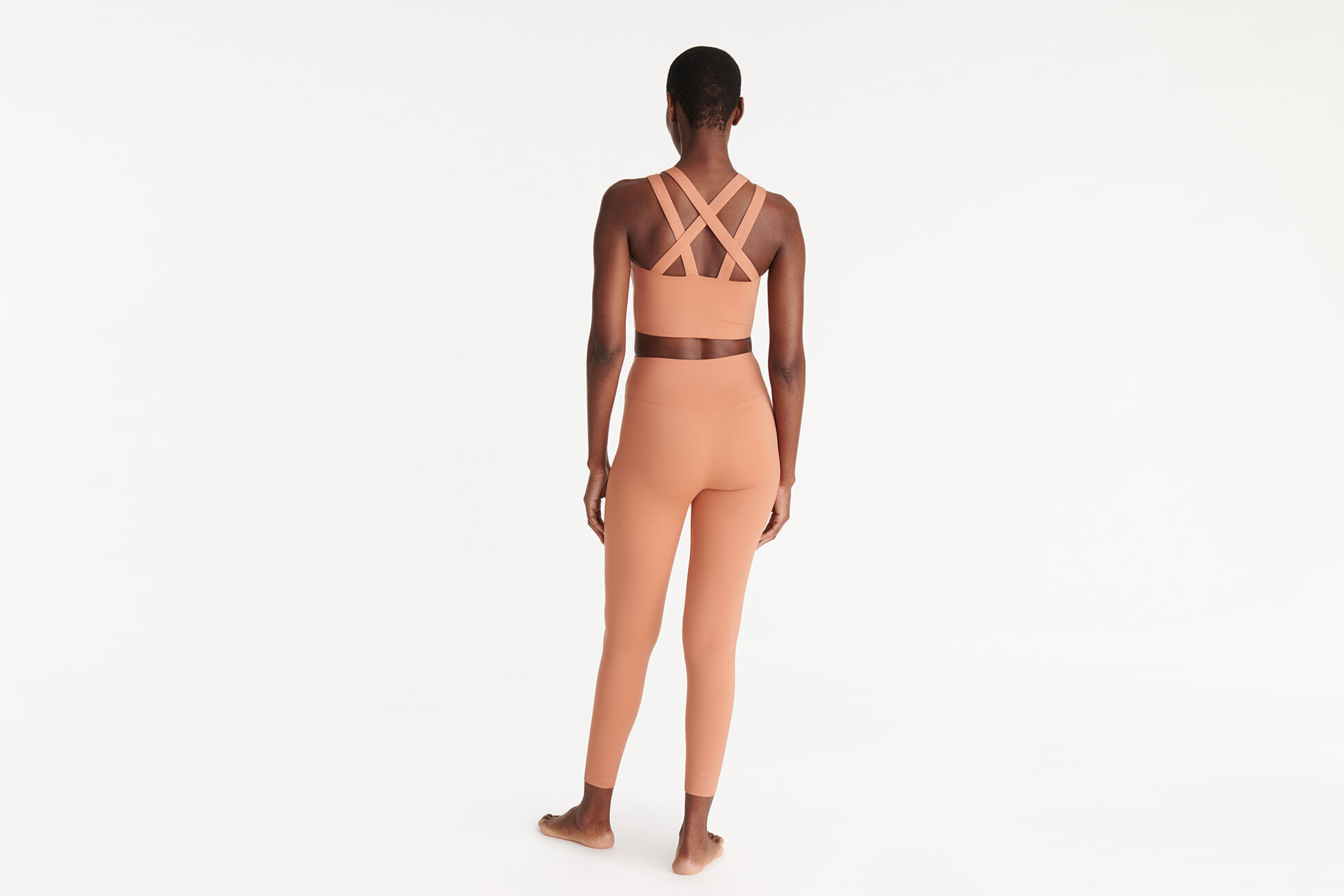 Laura Crop top bra standard view �