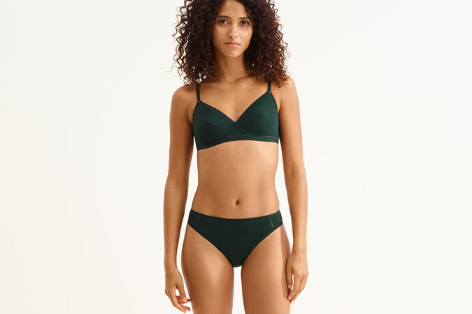Lydia soyeuse Triangle bra standard view 3