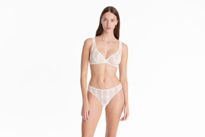 Gourmande Triangle bra standard view 2