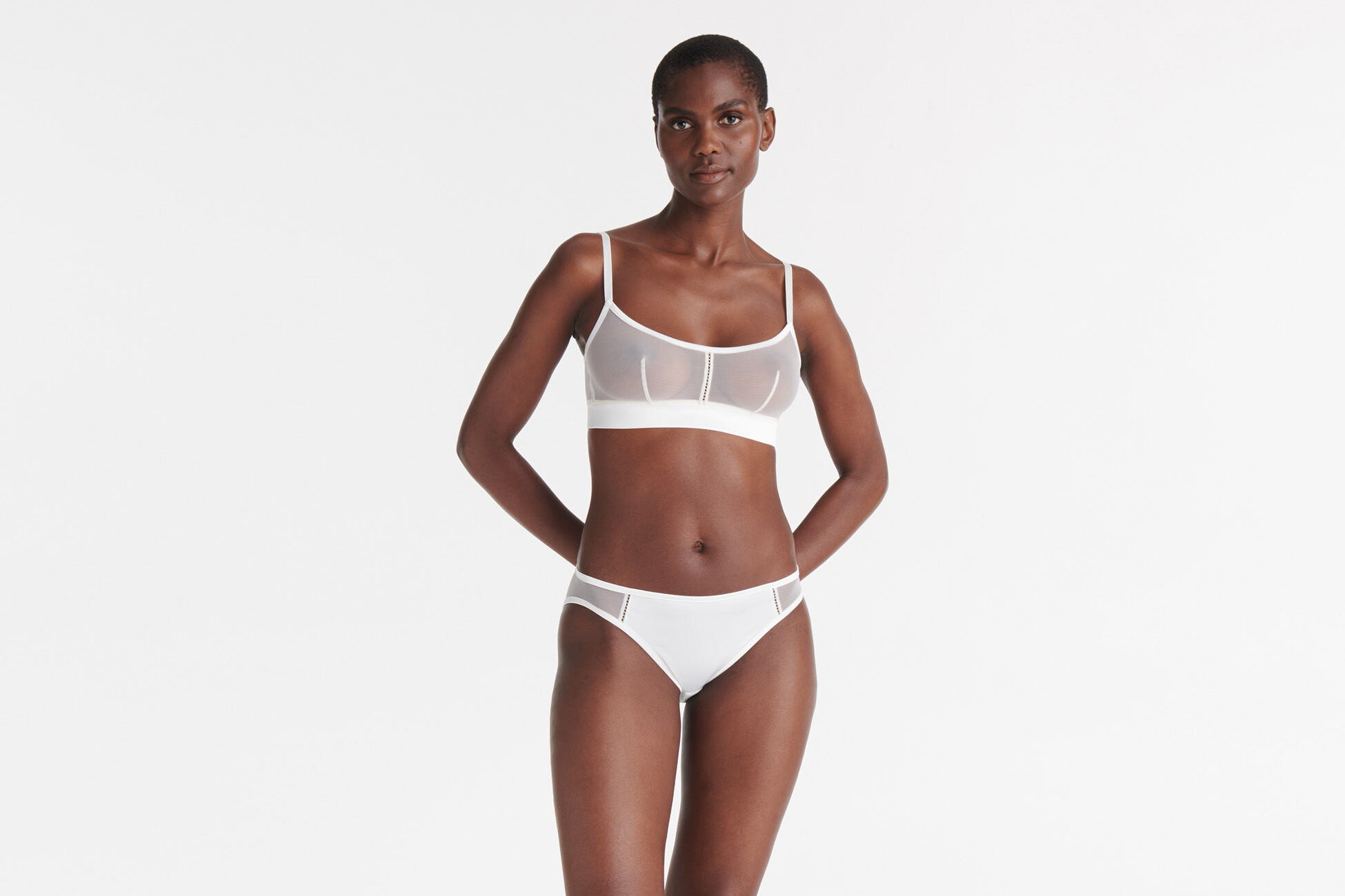 Muse Crop top bra standard view NaN