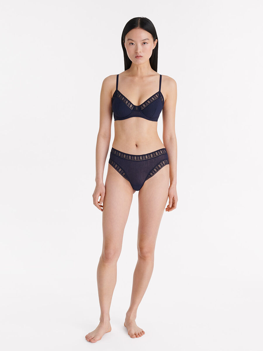 Infime Full-cup bra standard view �