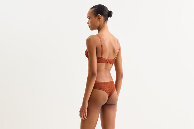 Cerise Full-cup bra standard view 2