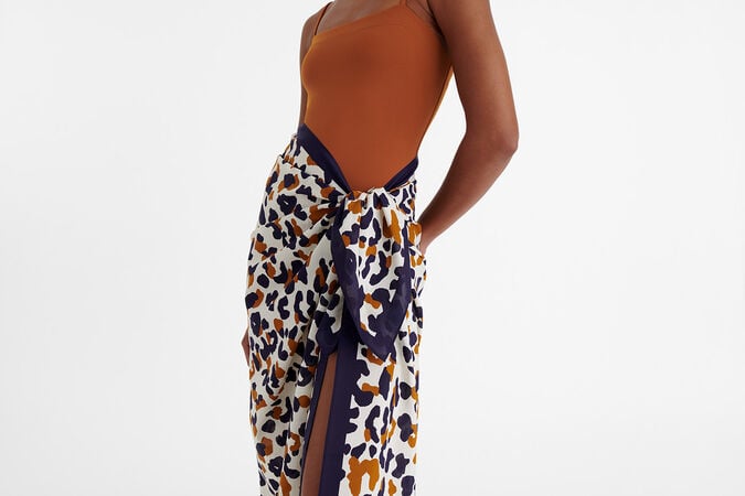 Embrun Sarong standard view 3