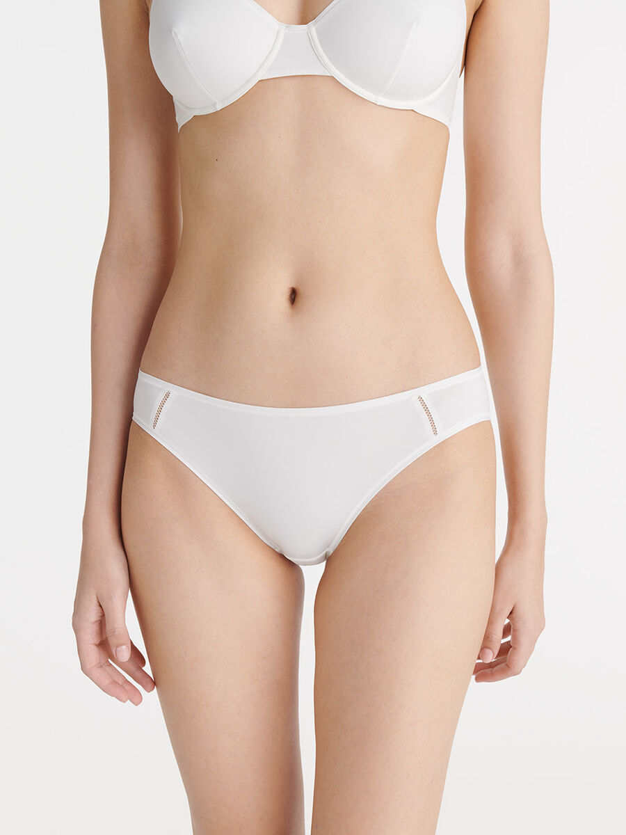 &Eacute;nora soyeuse Thin briefs standard view �