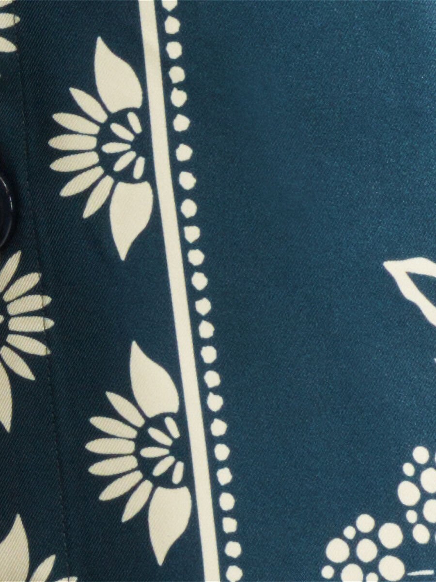 Menthol&eacute;e Chemise vue standard NaN