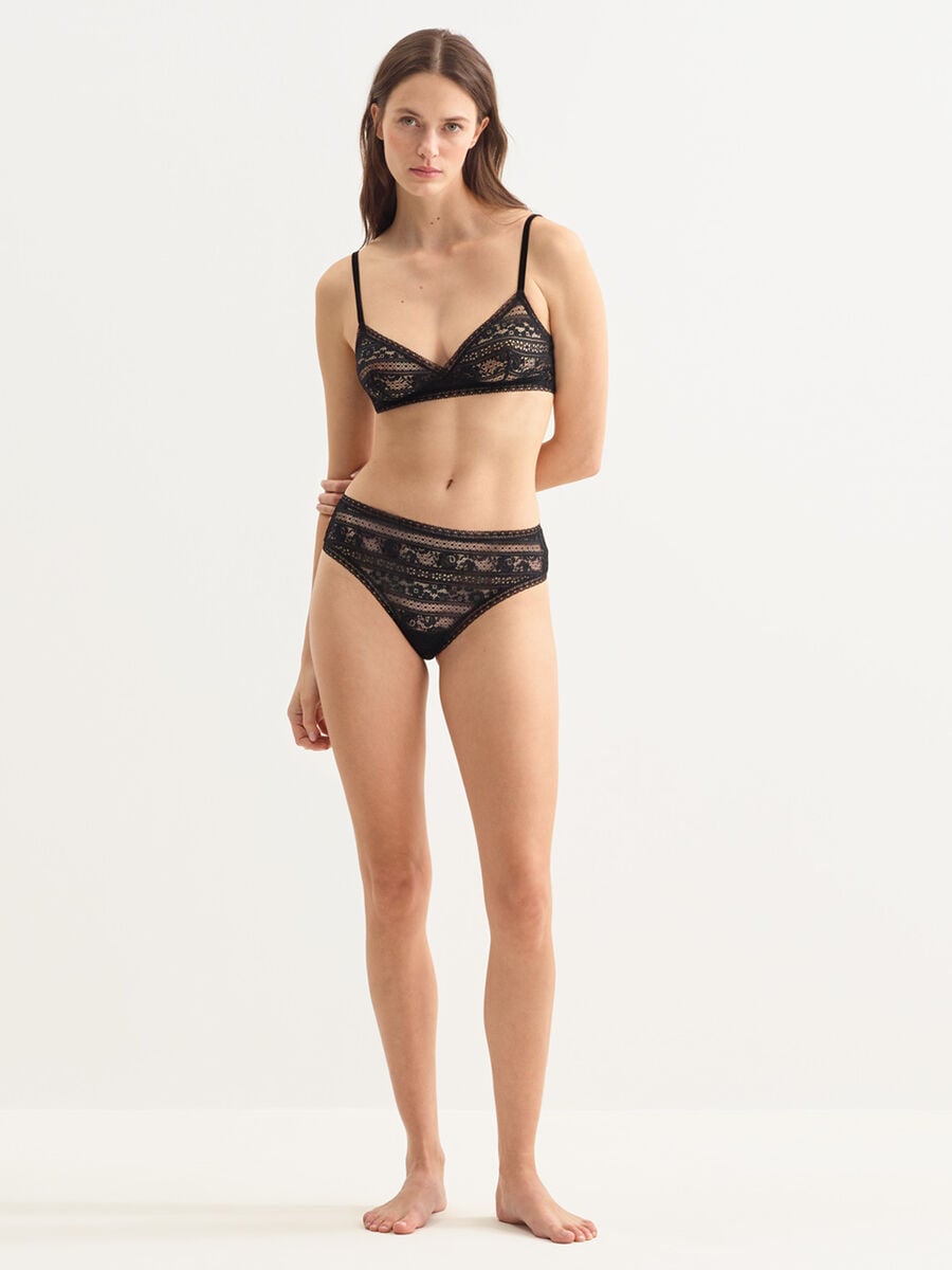 Intrigu&eacute;e Triangle bra standard view 1 out of 7