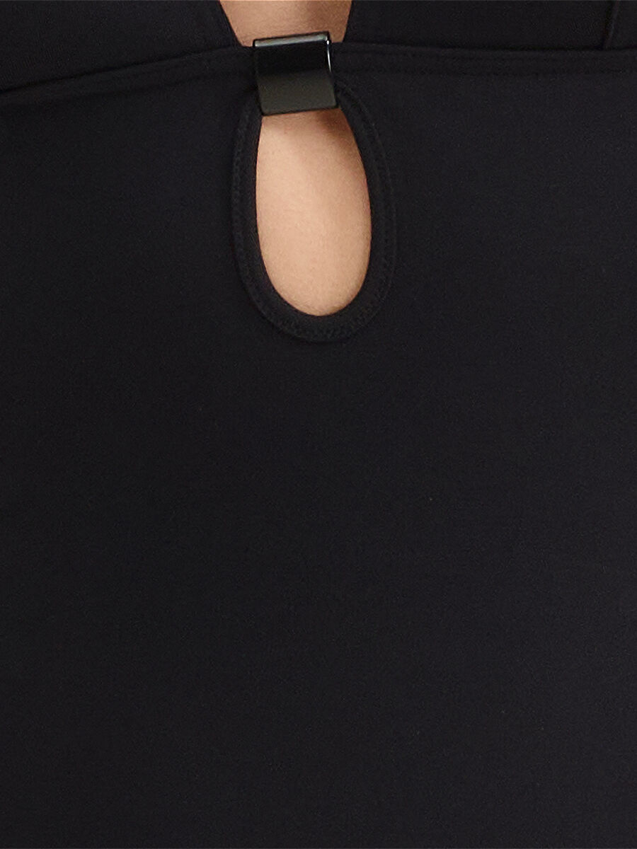 Harmony V-neckline standard view NaN