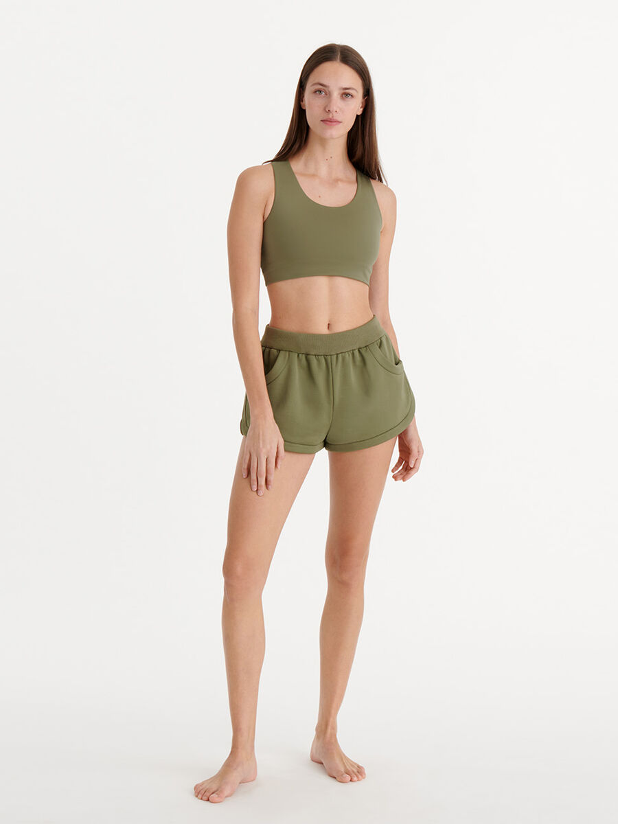 Sue Shorts standard view �