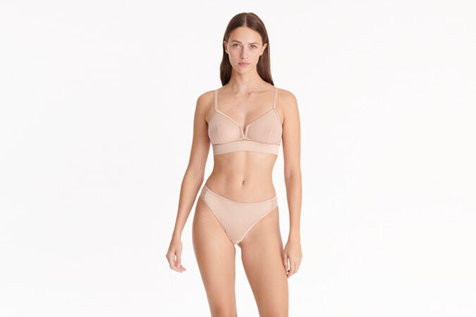 Splendide Tanga vue standard 2 sur 3