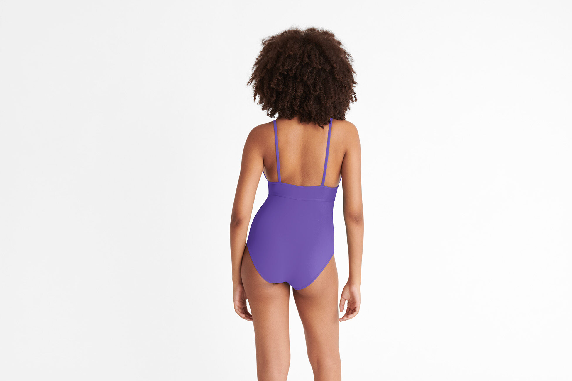 Larcin Triangle one-piece standard view �