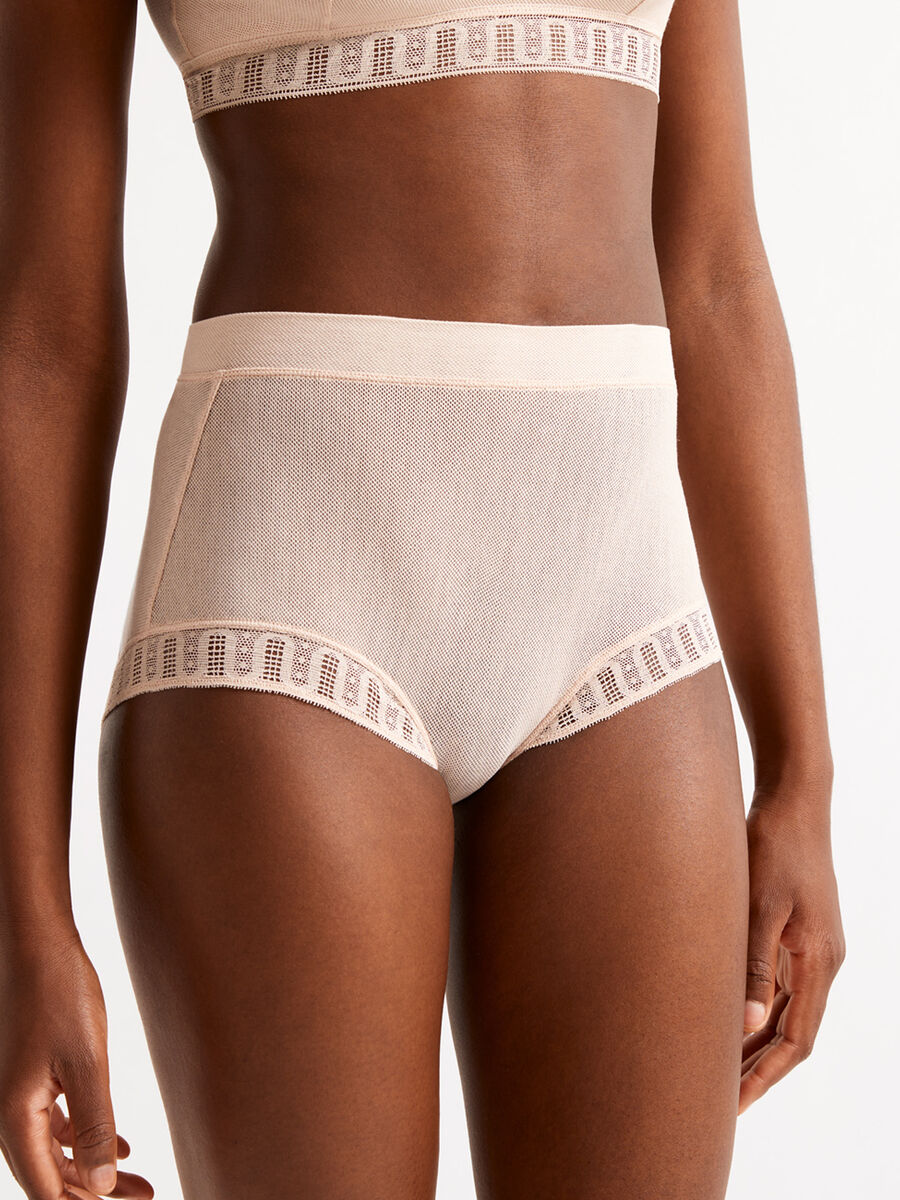 Subtil Bragas altas Vista estándar NaN