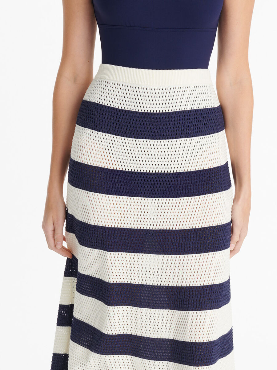 Bateau Long skirt standard view NaN