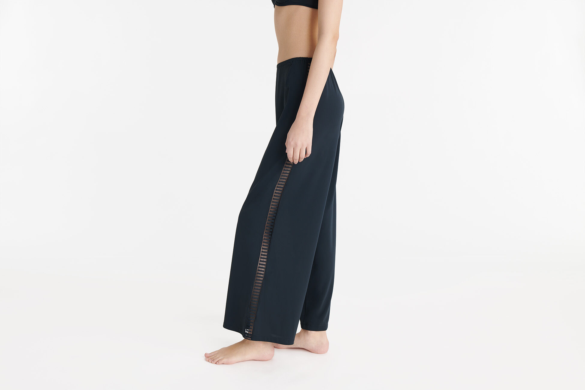 Virginie graph Trousers standard view NaN