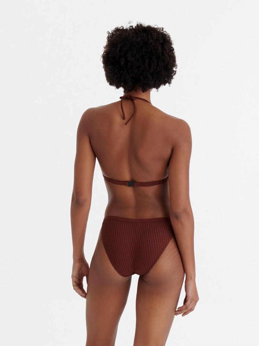 Extra Triangle pinces poitrine vue standard NaN